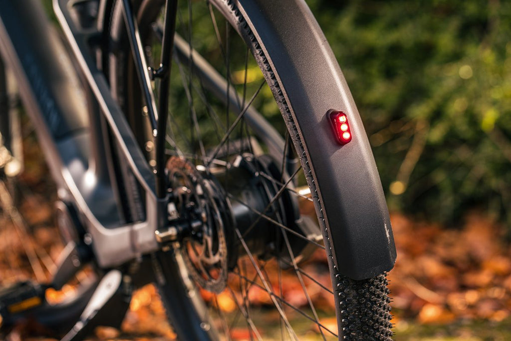 Gazelle Ultimate C8+ HMB — Premium Electric City (Black Matte)