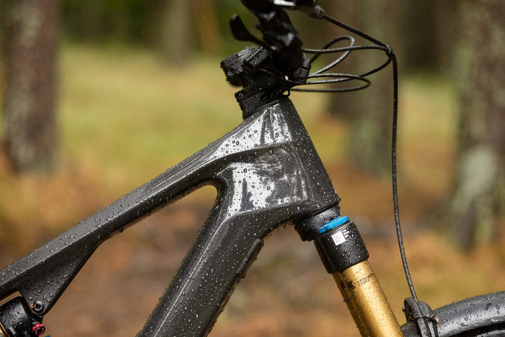 Canyon Spectral:ON CF 8 — Full-Suspension E-MTB (Smokey Quartz)