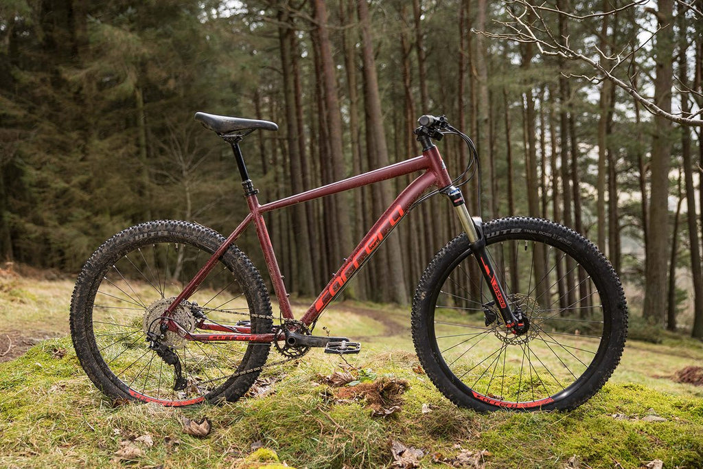Carrera Fury — Trail Hardtail (Black/Lime)