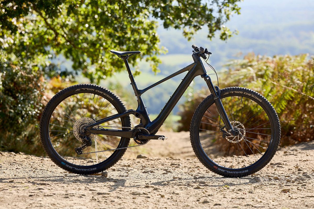 Scott Lumen eRide 910 — Lightweight E-MTB (Carbon Raw)