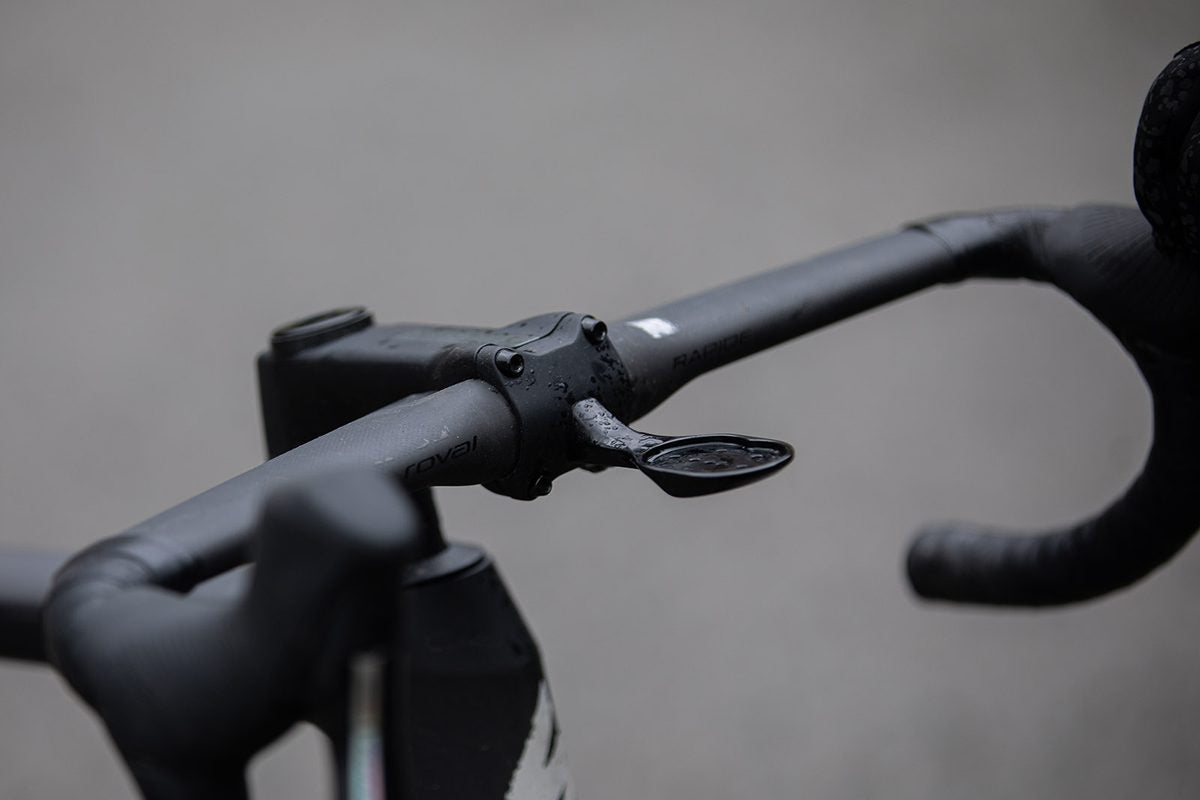 Specialized Tarmac SL8 Comp Ultegra Di2 — Carbon Race Road (Gloss Metallic Obsidian)