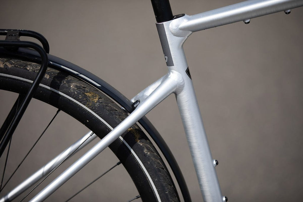Specialized Turbo Vado SL 5.0 EQ — Electric Hybrid (Satin Black / Liquid Silver)