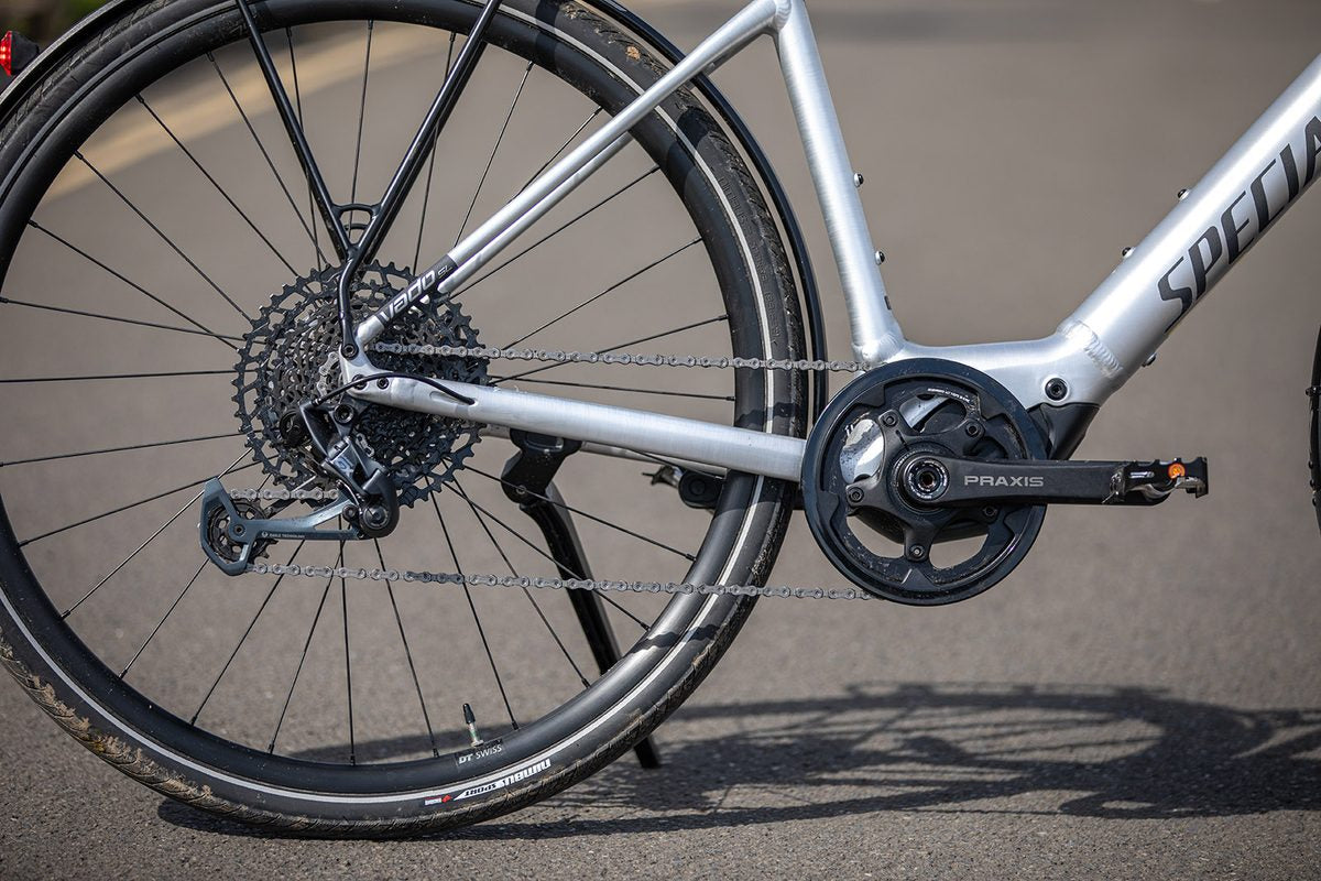 Specialized Turbo Vado SL 5.0 EQ — Electric Hybrid (Satin Black / Liquid Silver)