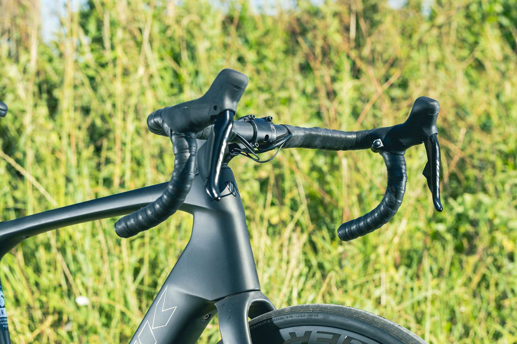 Trek Domane+ SLR 6 AXS — Electric Road (Crystal Pearl White)