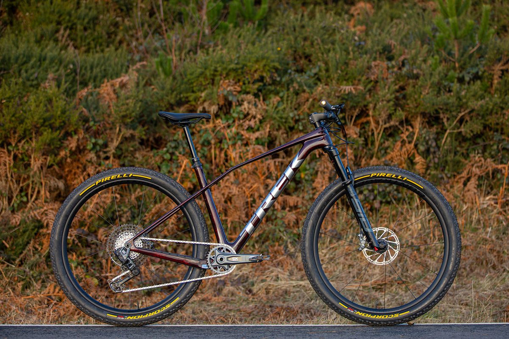 Merida Big.Nine TR 8000 — Carbon XC/Trail Hardtail (Sparkling Black)