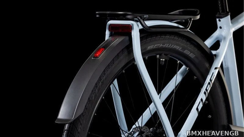 Cube Kathmandu Hybrid One 600 — Electric Trekking Bike