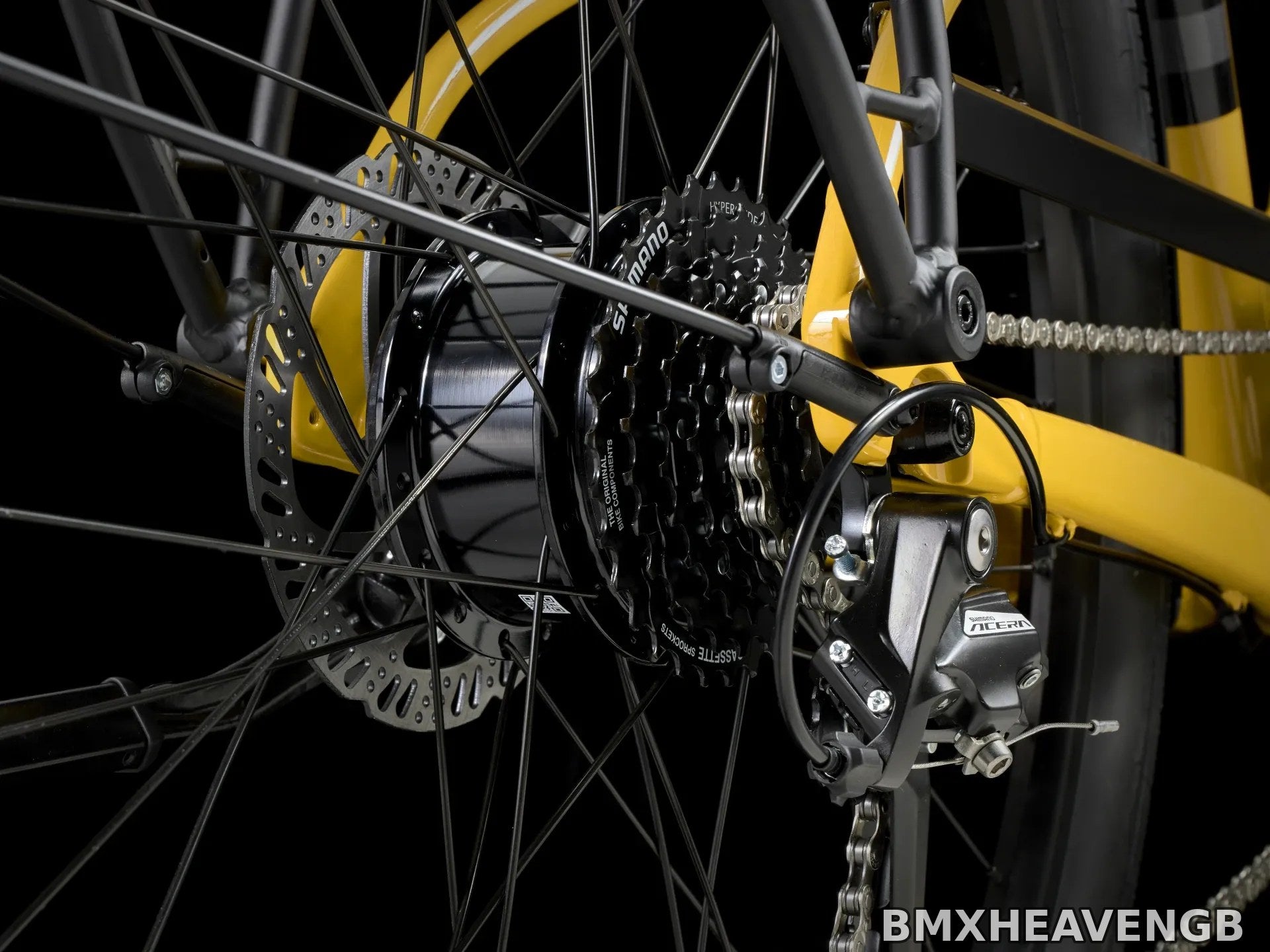 Trek Verve+ 1 Lowstep LT — Electric Hybrid Bike (Baja Yellow)
