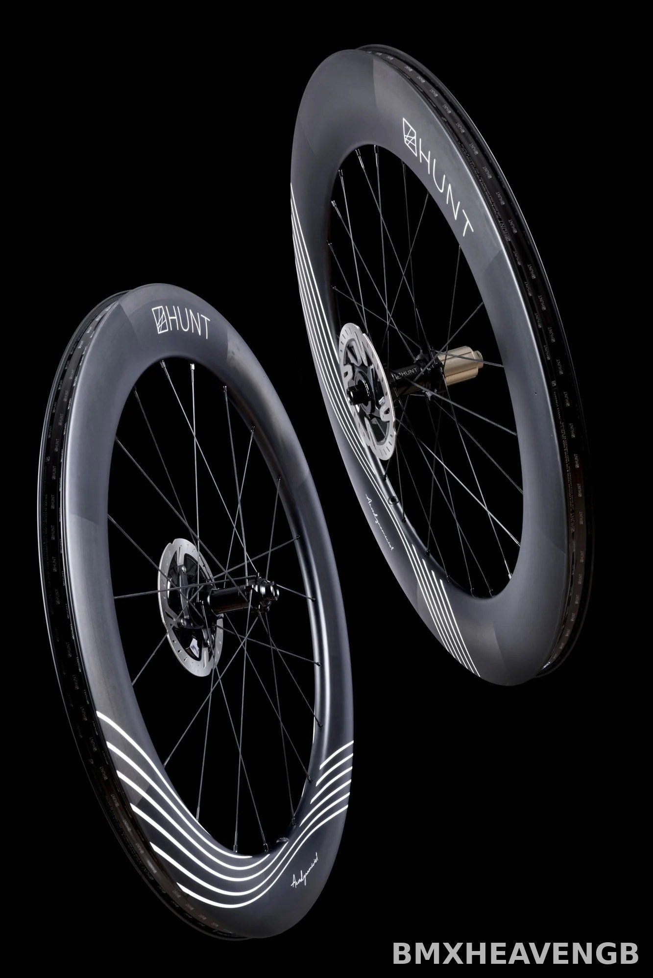 Hunt 8387 Aerodynamicist — Carbon Disc Aero Road Wheelset