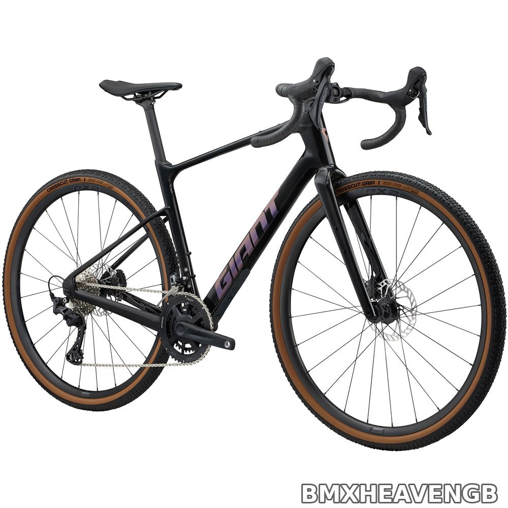 Giant Revolt Advanced 2 — Carbon Gravel Bike (Gloss Carbon)